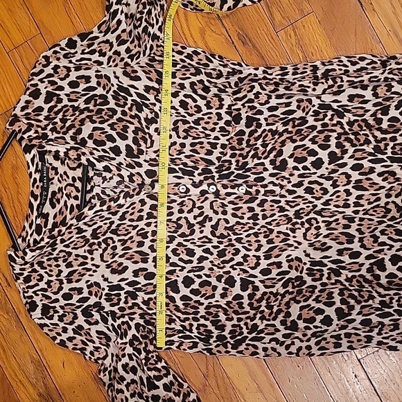 Zara Leopard Print Henley top. EUC. - Picture 6 of 8